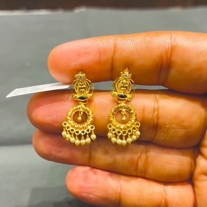 SOUTH INDIA 3.149gms EARRINGS 22K Yellow Gold