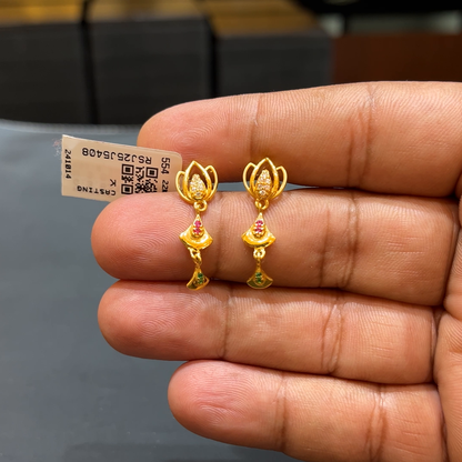 SOUTH INDIA 2.569gms EARRINGS 22K Yellow Gold