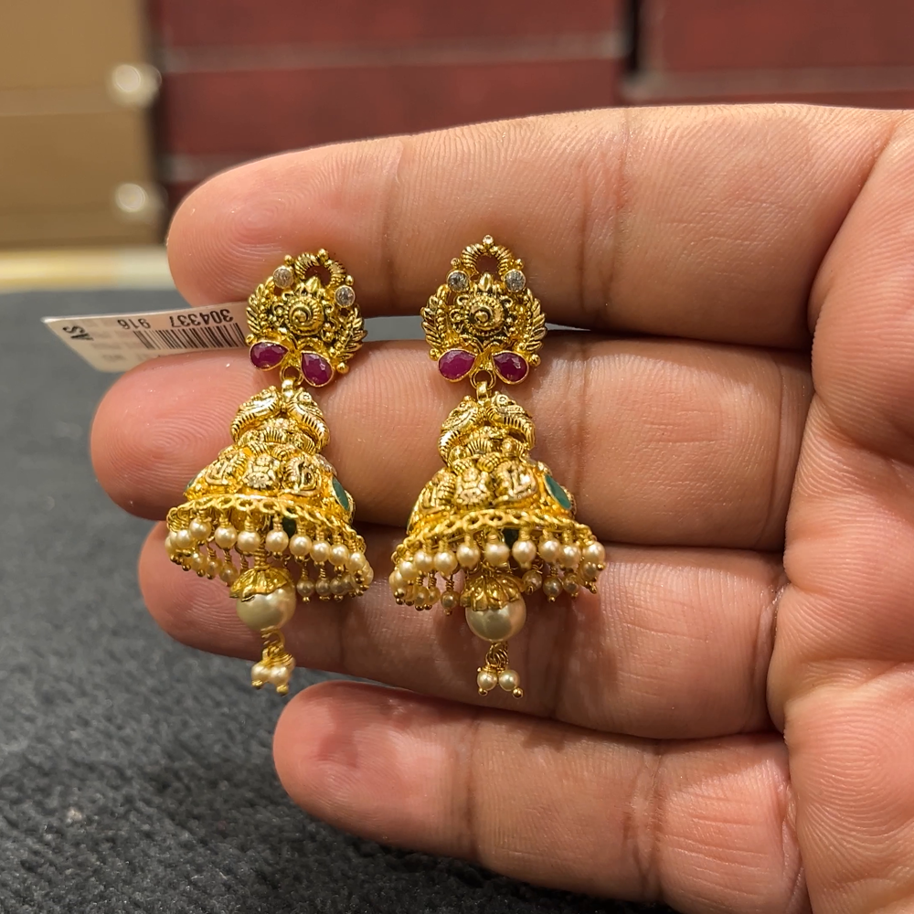 CHANDANA Brothers 9.78gms EARRINGS 22K Yellow Gold