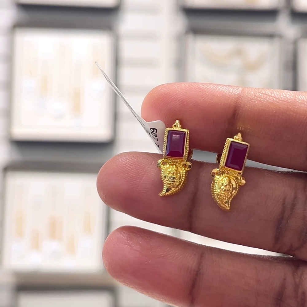 [make to order] 1.847gms EARRINGS 22K