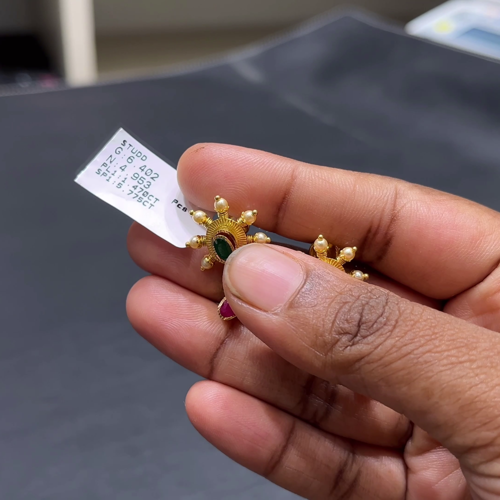 [make to order] 4.953gms EARRINGS 22K