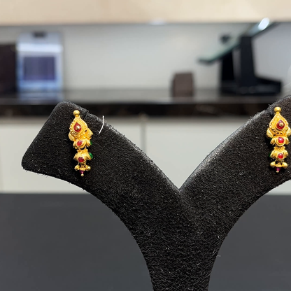 MUKUNDA JEWELLERS 4.9gms EARRINGS 22K Yellow Gold