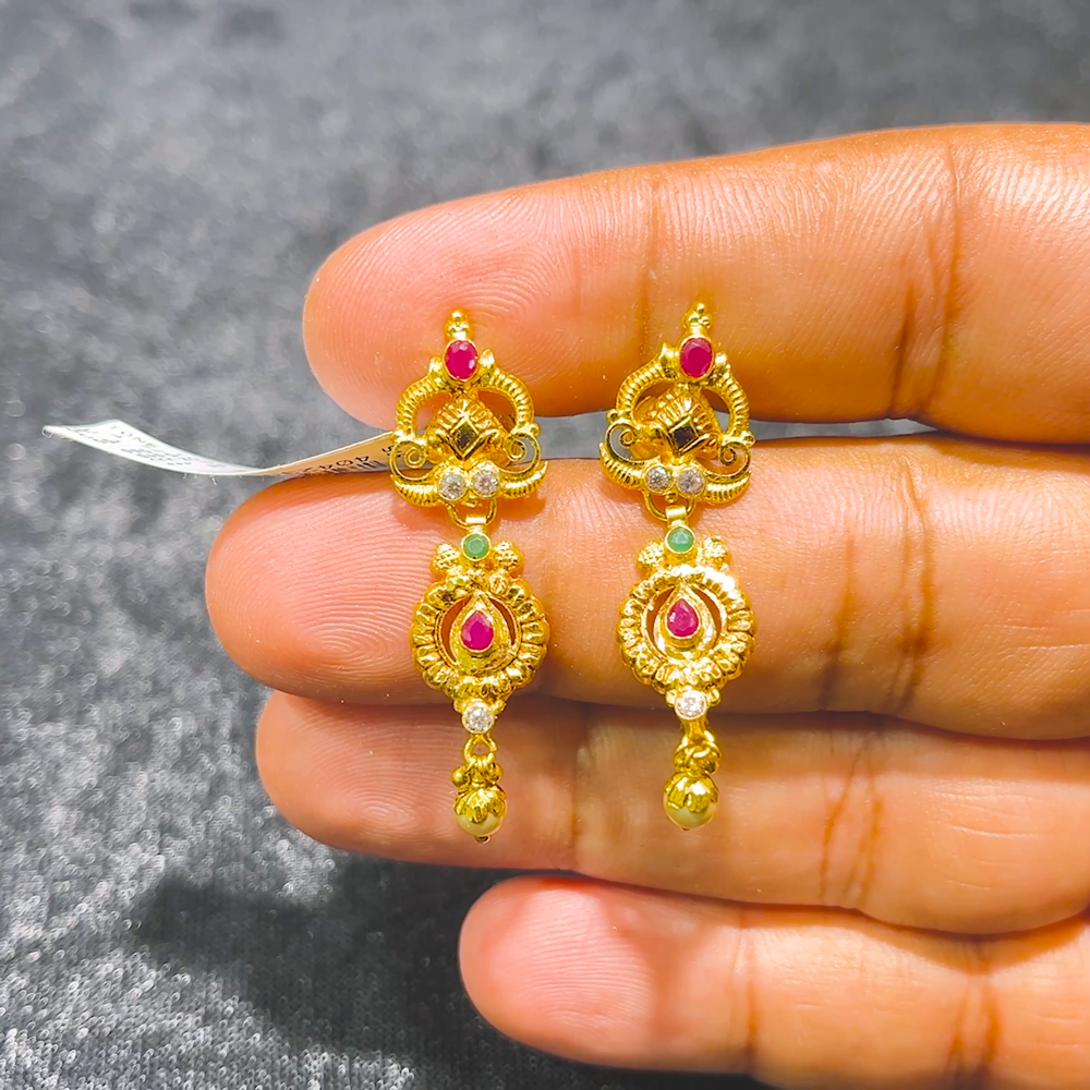 CMR 4.238gms EARRINGS 22K Yellow Gold