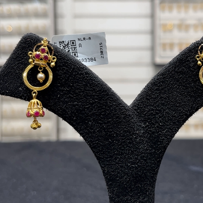 SOUTH INDIA 4.363gms EARRINGS 22K Yellow Gold