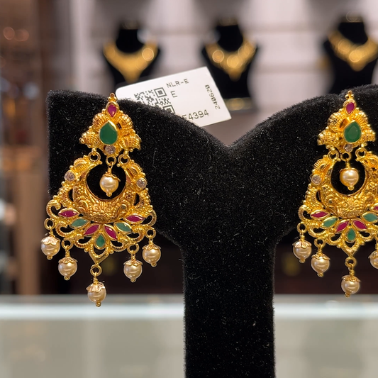 SOUTH INDIA 6.862gms EARRINGS 22K Yellow Gold