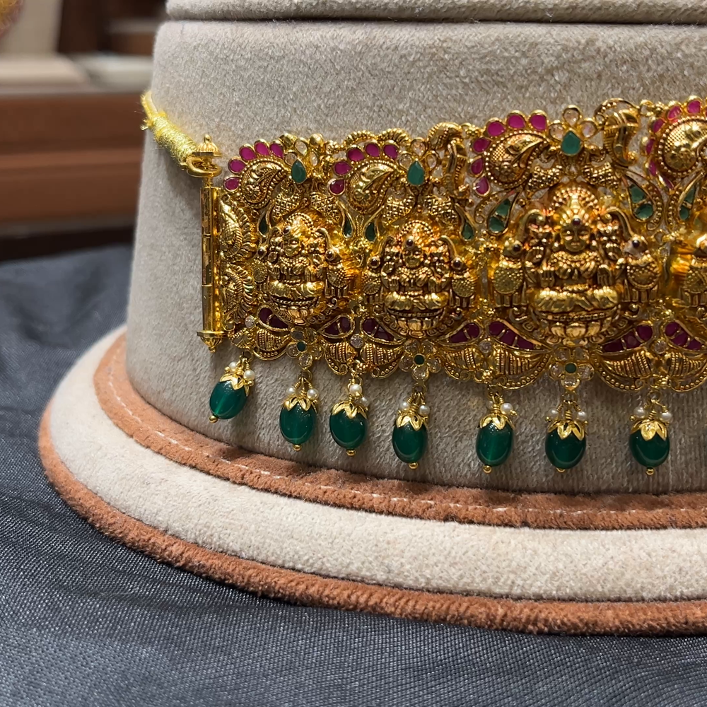 CMR 86.564gms VADDANAM 22K Nakshi