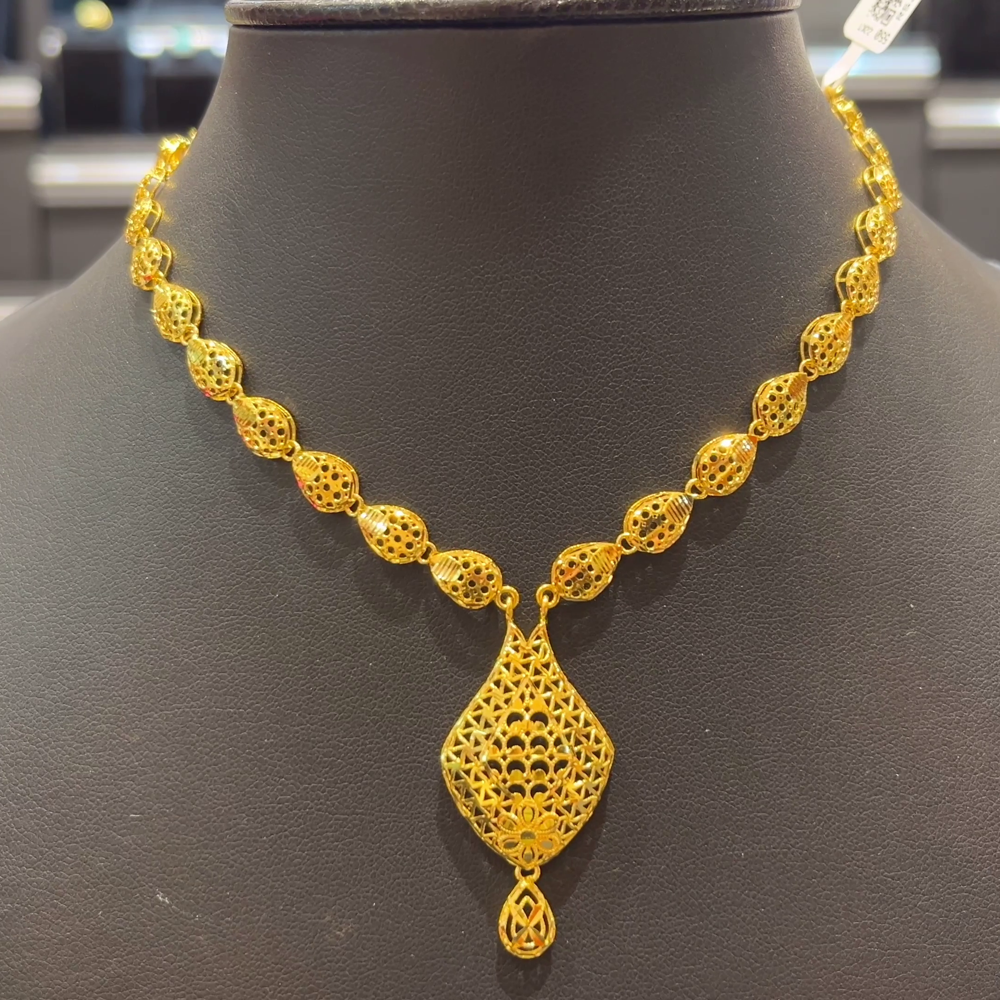 RS BROTHERS 9.498gms NECKLACE 22K Yellow Gold