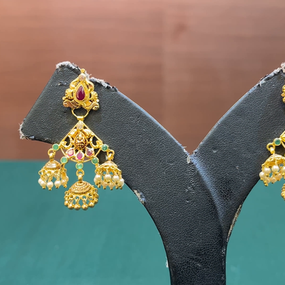 CMR 8.963gms EARRINGS 22K Yellow Gold