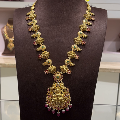 SwarnaKanchi 48.331gms HARAMS 22K Yellow Gold