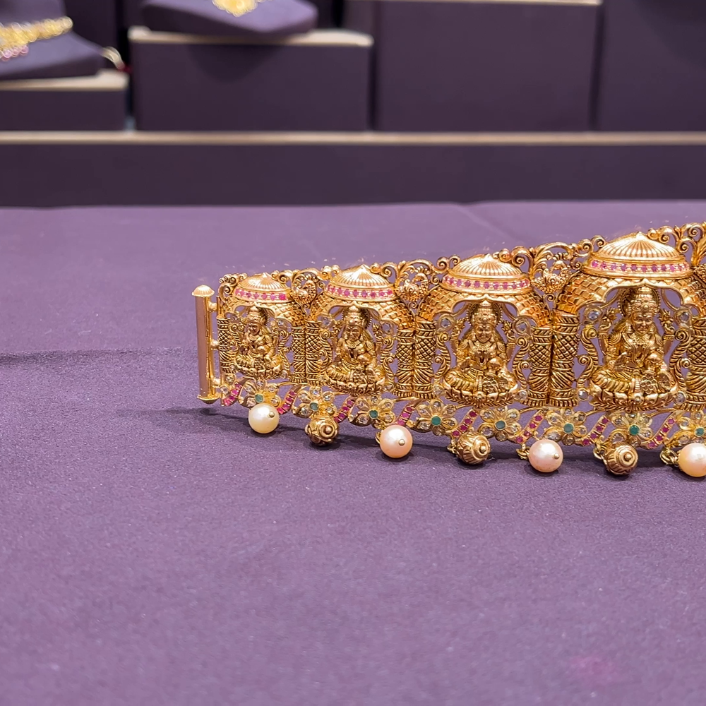 CMR 143.119gms VADDANAM 22K Nakshi