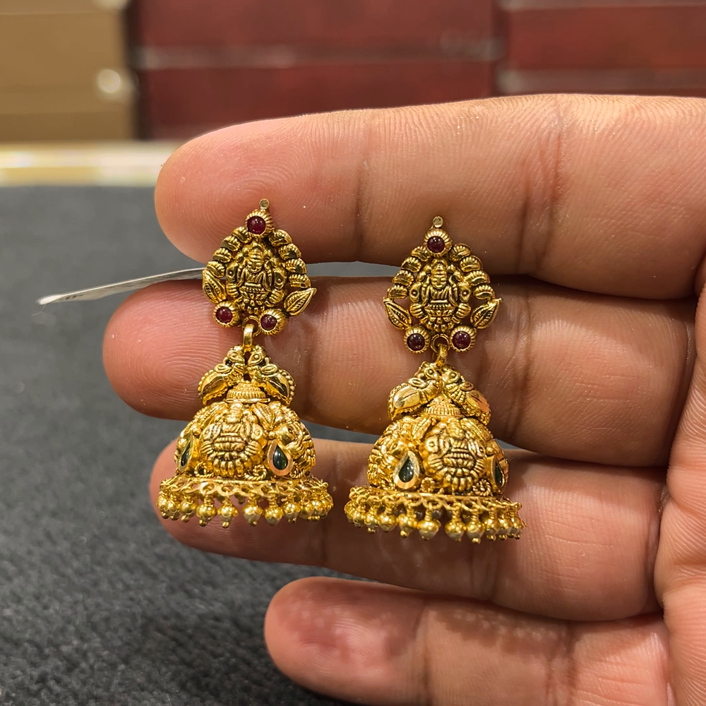 CHANDANA Brothers 10.93gms EARRINGS 22K Yellow Gold