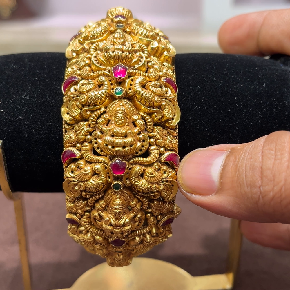 SwarnaKanchi 70.32gms BANGLES 22K Yellow Gold