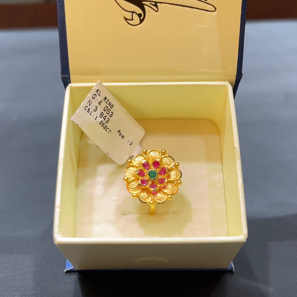 SOUTH INDIA 3.843gms Ring 22K Yellow Gold