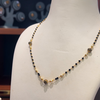 Anu Jewellers 5.93gms SHORT BLACK BEADS 22K Yellow Gold