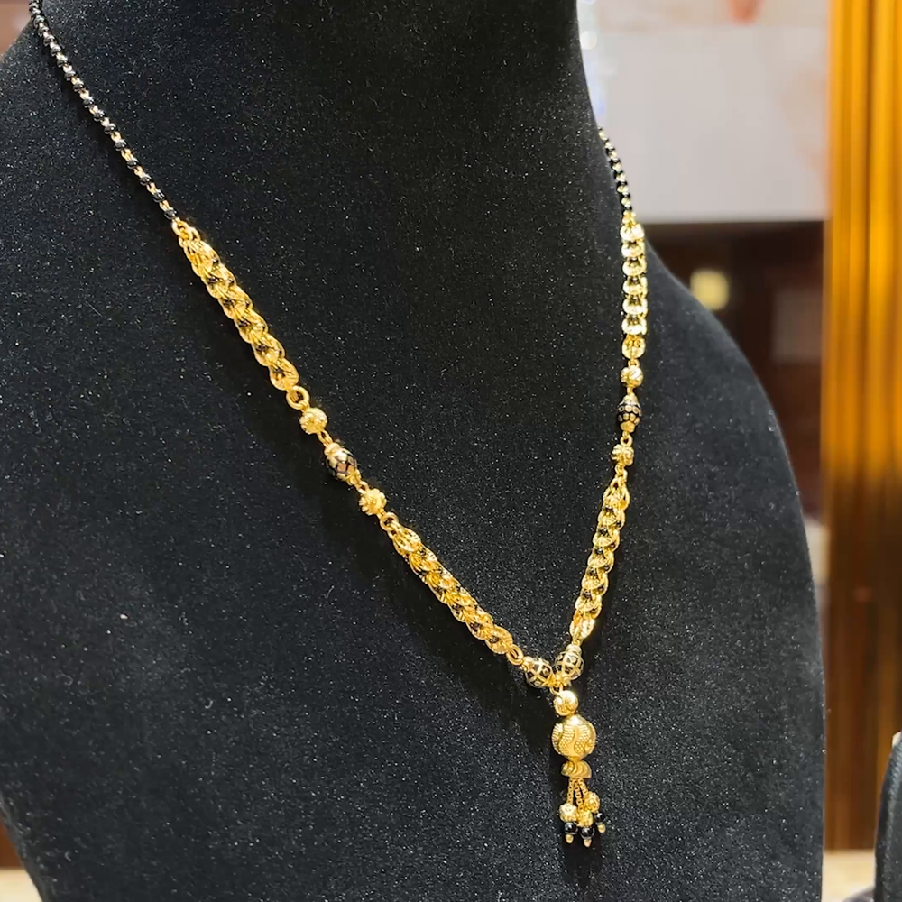 MUKUNDA JEWELLERS 11.51gms SHORT BLACK BEADS 22K Yellow Gold