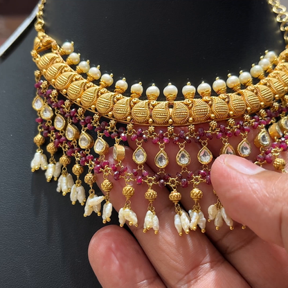 MUKUNDA JEWELLERS 42.055gms NECKLACE 22K Nakshi