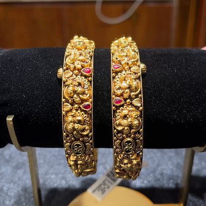 MUKUNDA JEWELLERS 36.315gms BANGLES 22K Yellow Gold