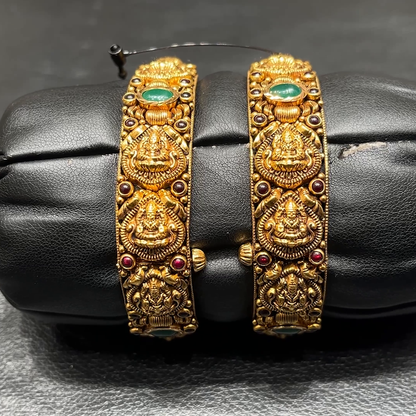 MUKUNDA JEWELLERS 23.471gms BANGLES 22K Yellow Gold