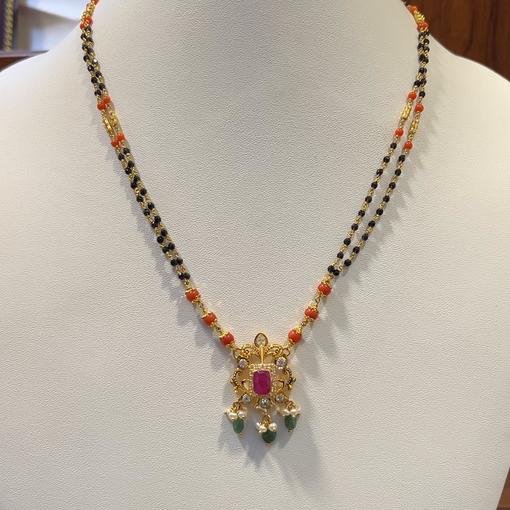 SRI RAM 11.748gms SHORT BLACK BEADS 22K Nakshi