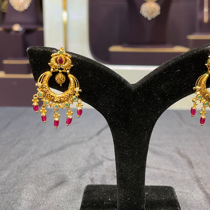 CMR 9.578gms EARRINGS 22K Yellow Gold