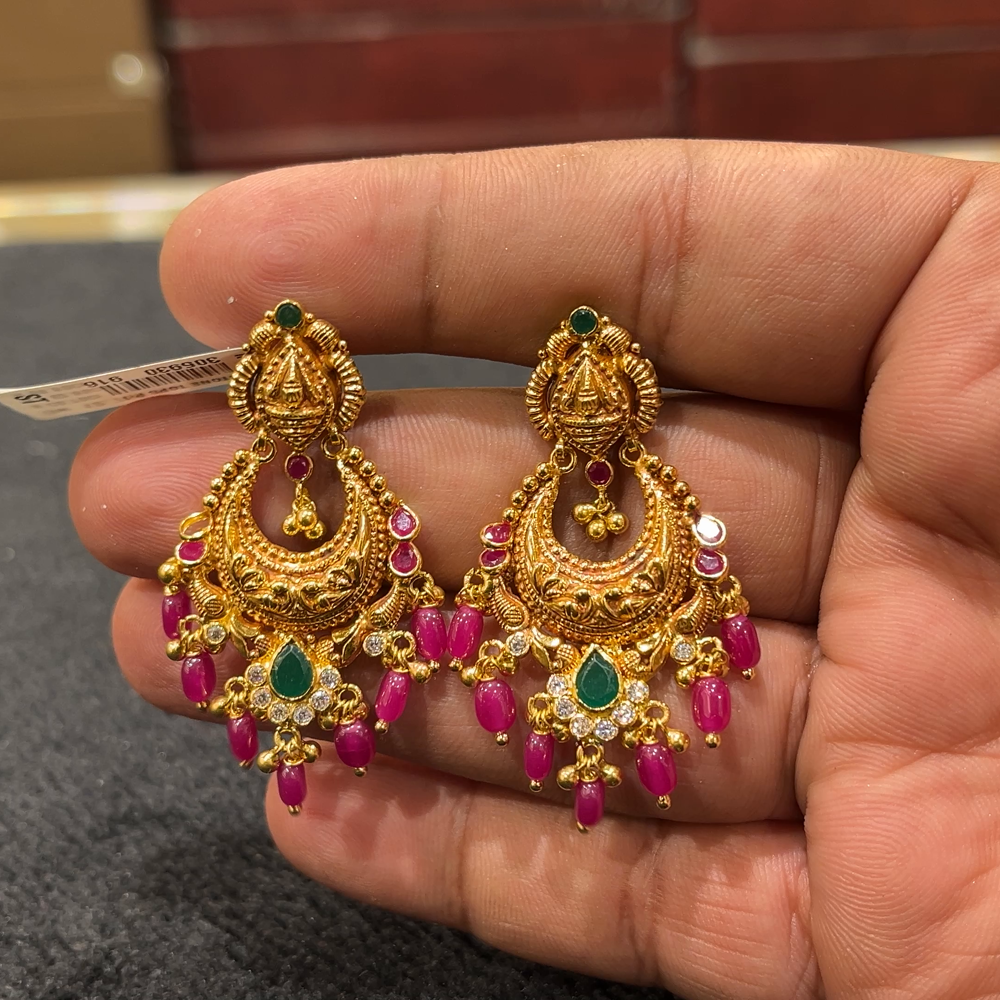 CHANDANA Brothers 10.29gms EARRINGS 22K Yellow Gold