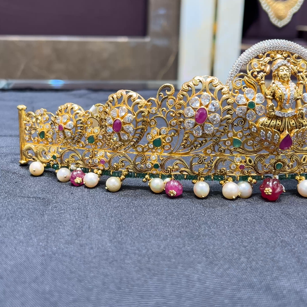 CMR 128.255gms VADDANAM 22K Nakshi