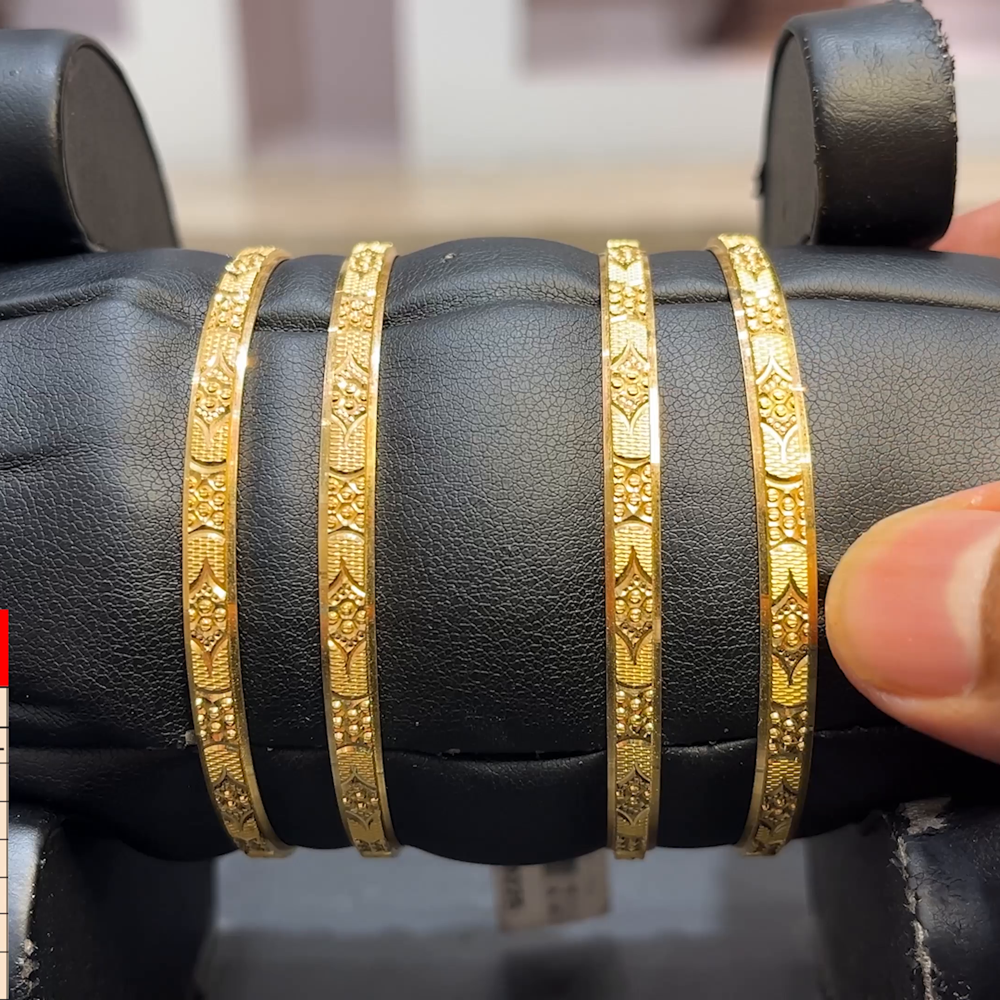 SwarnaKanchi 32.333gms BANGLES 22K Yellow Gold