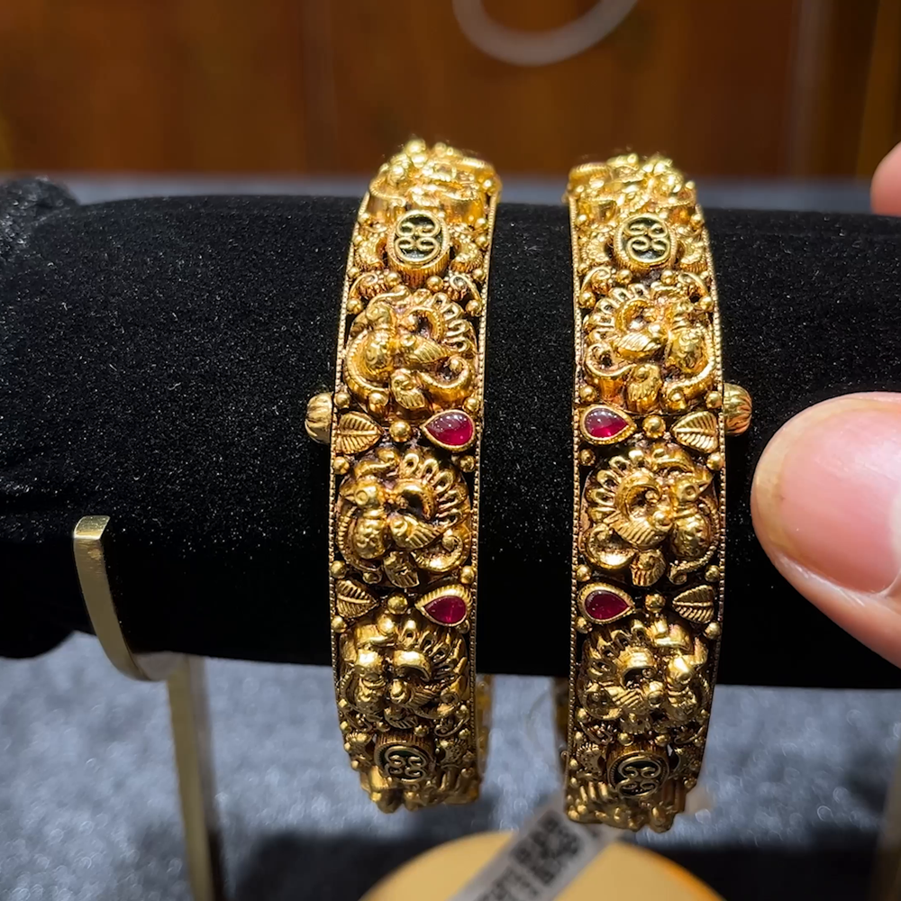 MUKUNDA JEWELLERS 36.315gms BANGLES 22K Yellow Gold