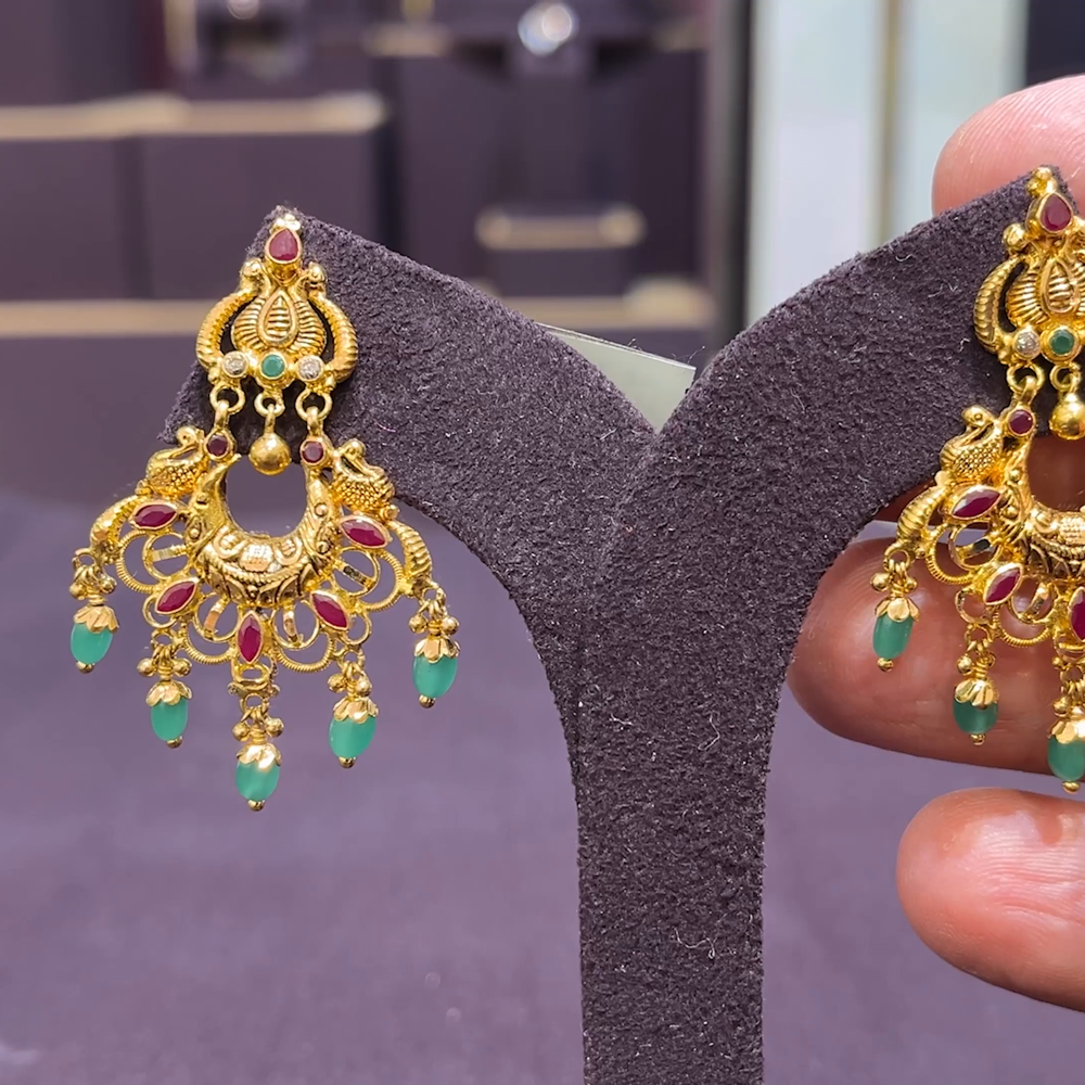 CMR 8.874gms EARRINGS 22K Yellow Gold