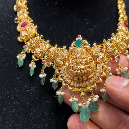 MUKUNDA JEWELLERS 26.525gms NECKLACE 22K Yellow Gold