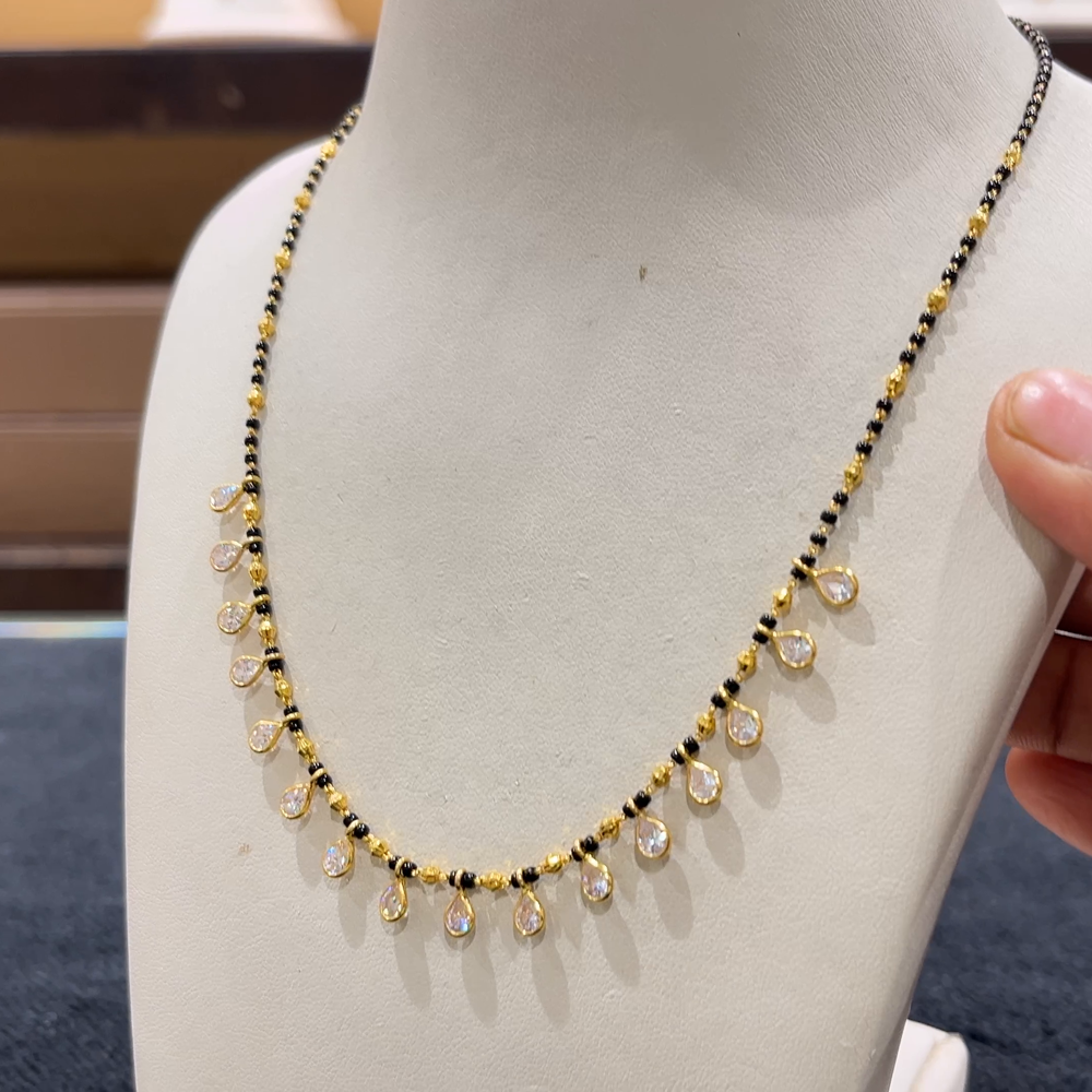 CHANDANA Brothers 5.58gms SHORT BLACK BEADS 22K Yellow Gold