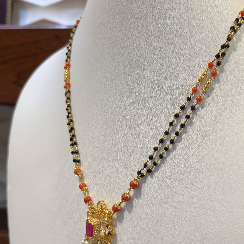 SRI RAM 11.748gms SHORT BLACK BEADS 22K Nakshi