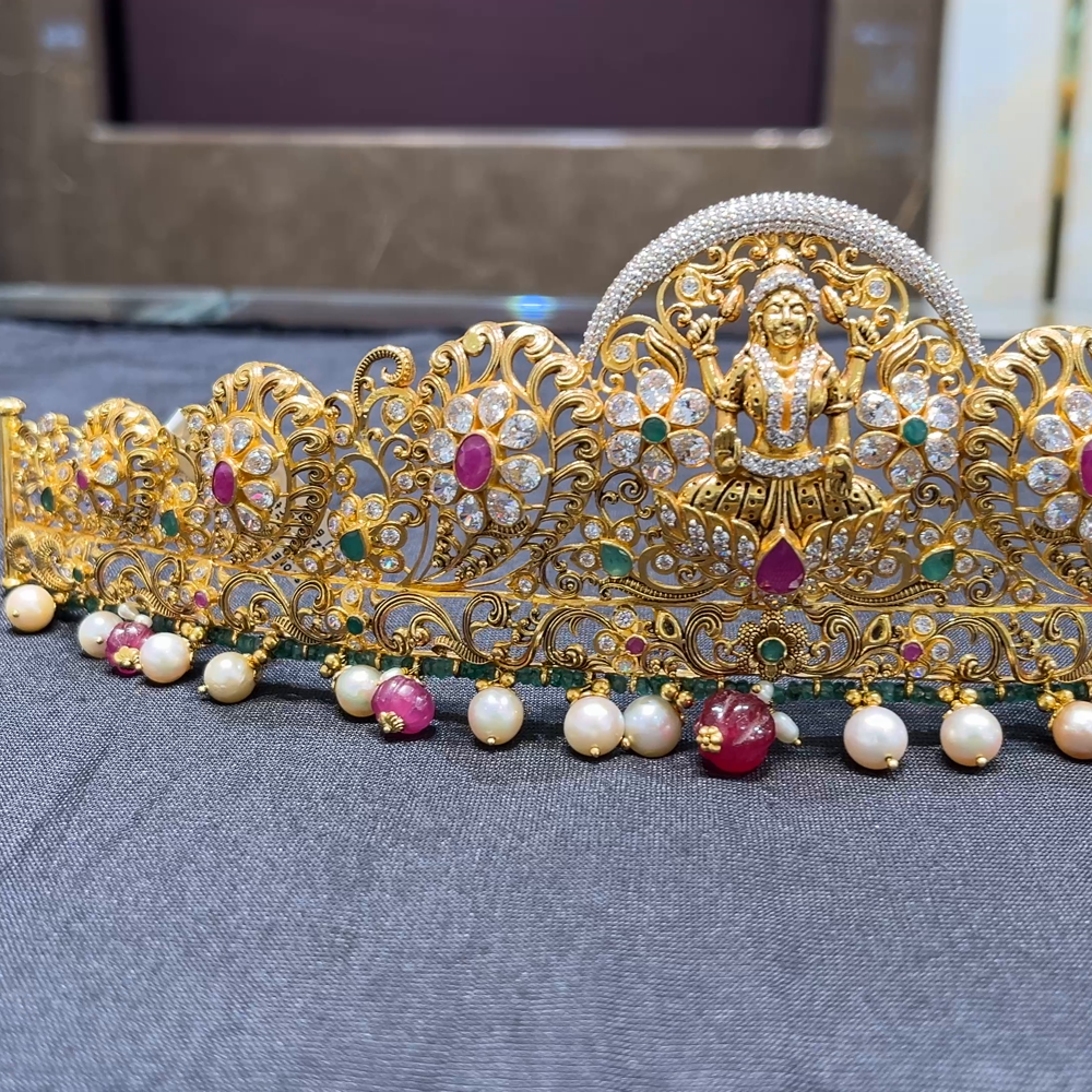 CMR 128.255gms VADDANAM 22K Nakshi