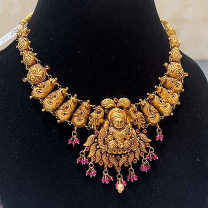 MUKUNDA JEWELLERS 26.448gms NECKLACE 22K Yellow Gold