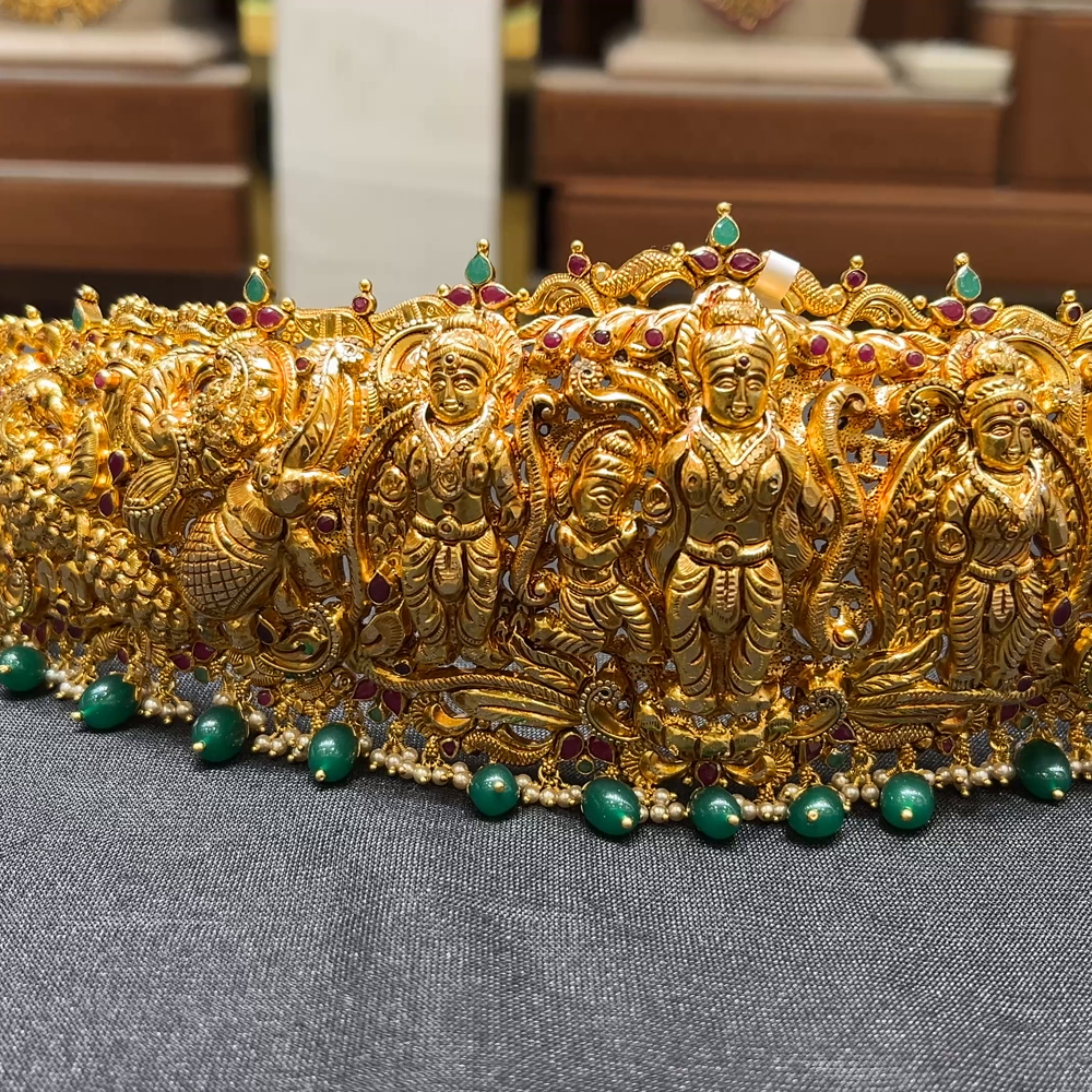 CMR 129.41gms VADDANAM 22K Nakshi