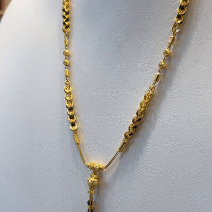 CMR 12.635gms SHORT BLACK BEADS 22K Nakshi