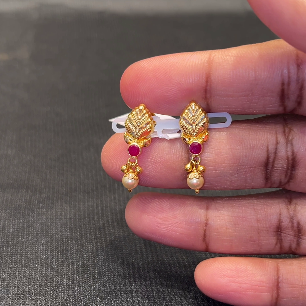 [make to order] 1.36gms EARRINGS 22K