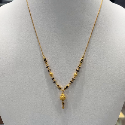 Anu Jewellers 8.06gms SHORT BLACK BEADS 22K Yellow Gold