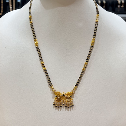 RS BROTHERS 9.93gms SHORT BLACK BEADS 22K Yellow Gold