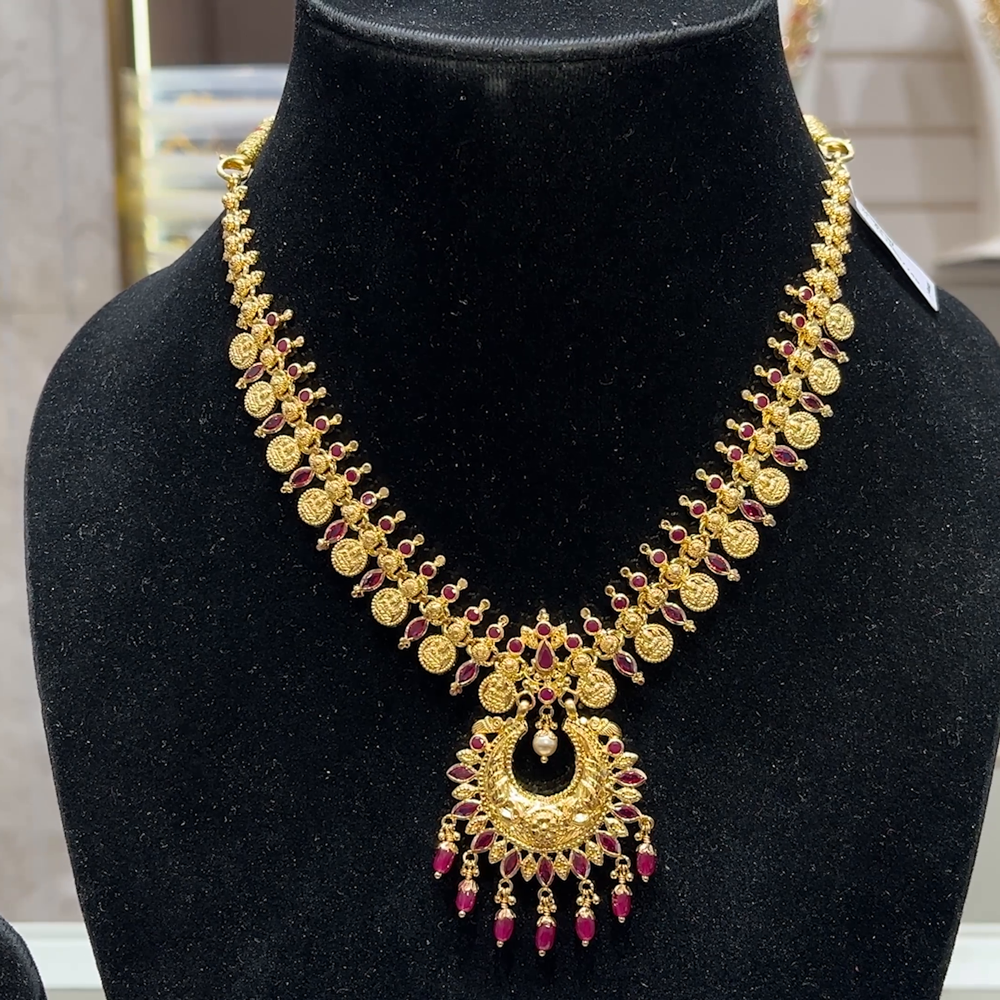 SOUTH INDIA 19.38gms NECKLACE 22K Yellow Gold