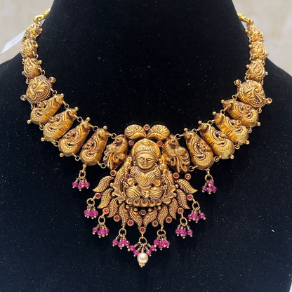 MUKUNDA JEWELLERS 26.448gms NECKLACE 22K Yellow Gold