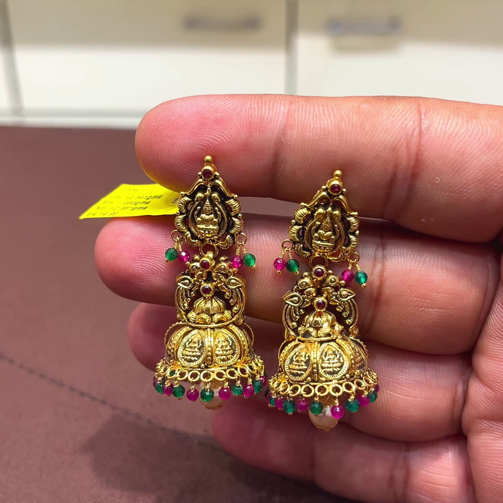 SwarnaKanchi 12.381gms EARRINGS 22K Yellow Gold