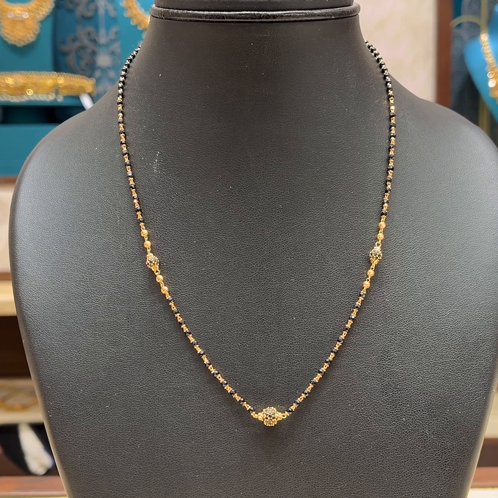 Chennai Shopping Mall 5.56gms SHORT BLACK BEADS 22K Yellow Gold