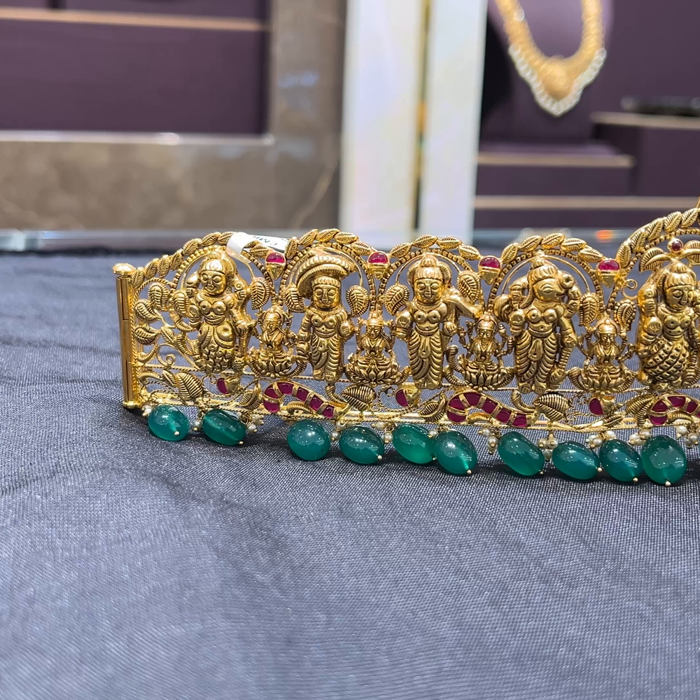 CMR 120.225gms VADDANAM 22K Nakshi