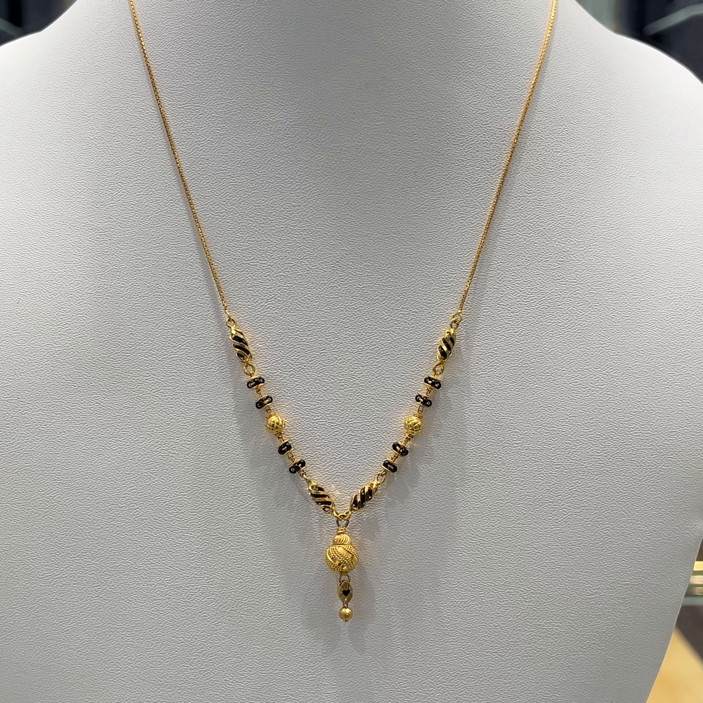 Anu Jewellers 8.06gms SHORT BLACK BEADS 22K Yellow Gold