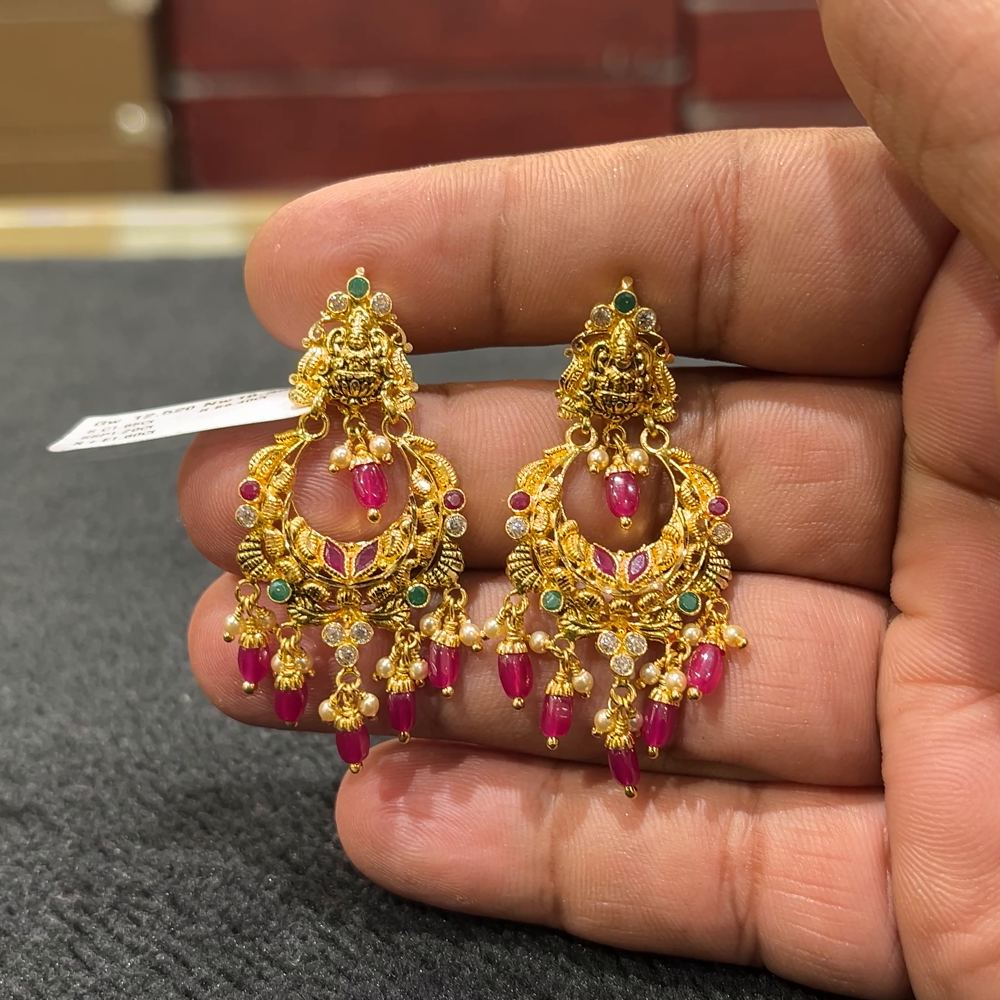 CHANDANA Brothers 10.35gms EARRINGS 22K Yellow Gold