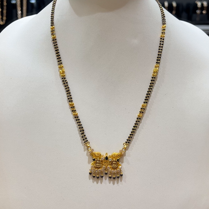 RS BROTHERS 9.93gms SHORT BLACK BEADS 22K Yellow Gold