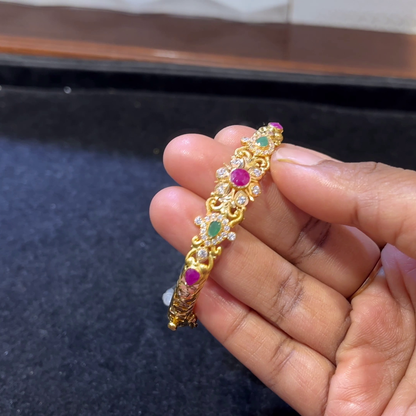 SRI RAM 13.898gms BANGLES 22K Yellow Gold