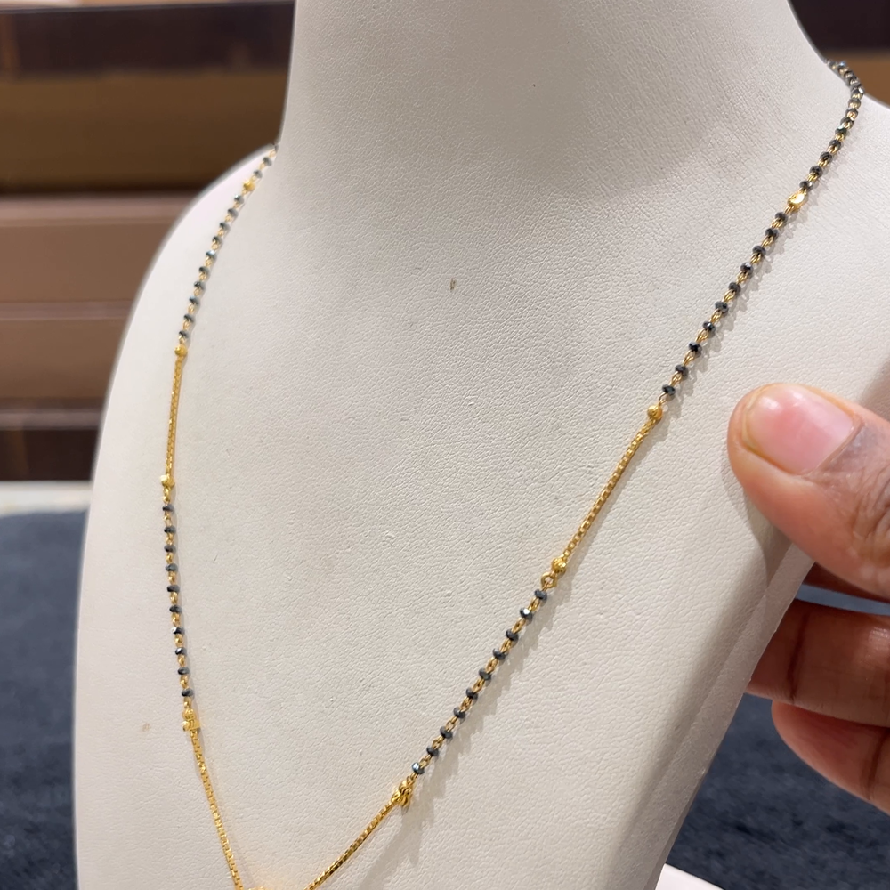 CHANDANA Brothers 4.62gms SHORT BLACK BEADS 22K Yellow Gold
