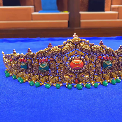 CMR 108.215gms VADDANAM 22K Nakshi